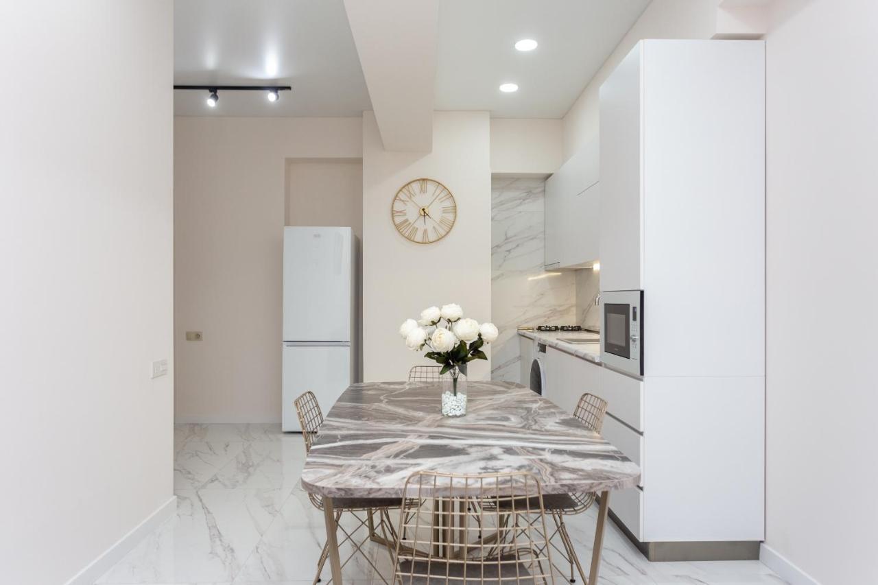 New Saburtalo Apartment Tbilisi Exterior photo
